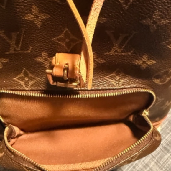 Louis Vuitton Brown Monogram MM Montsouris Backpack UNSEX - Picture 9 of 10